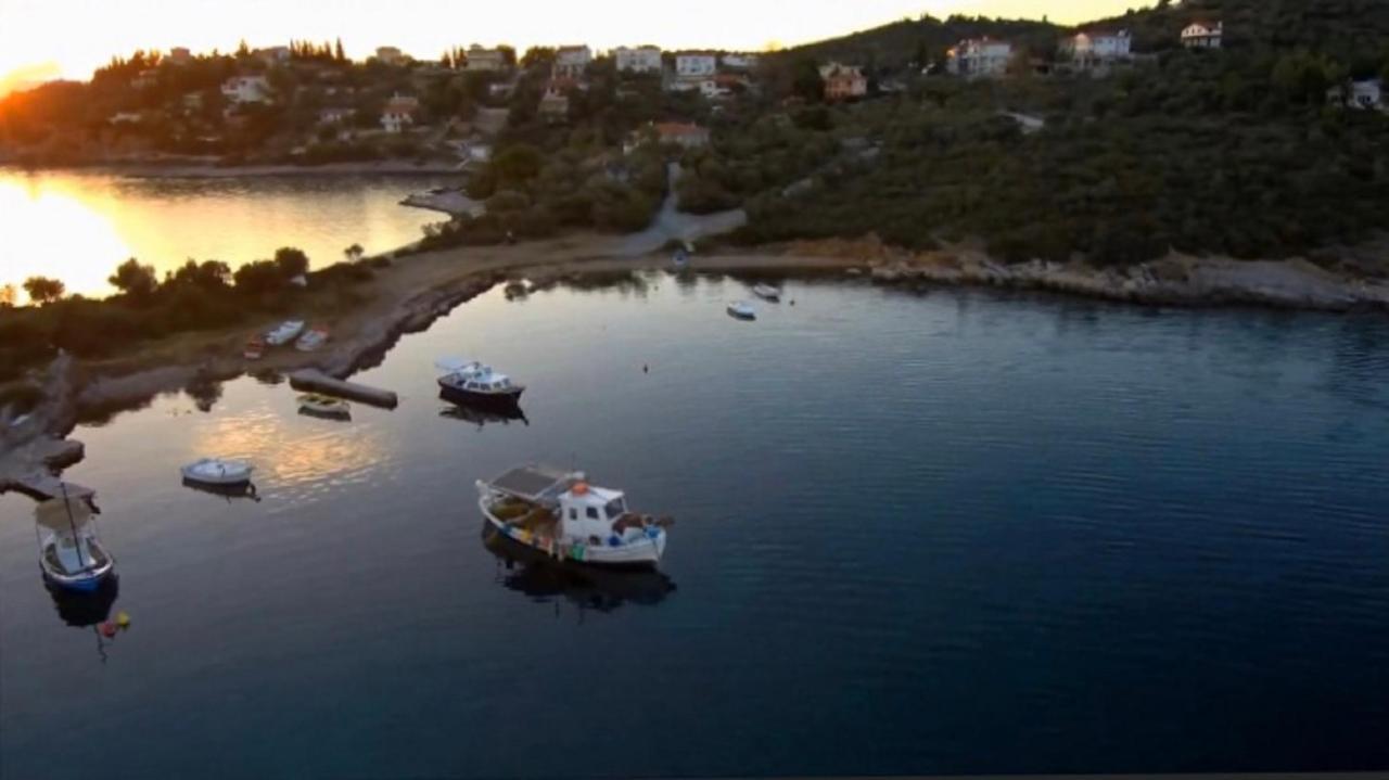 Alexander'S Villa Kritharia  Buitenkant foto